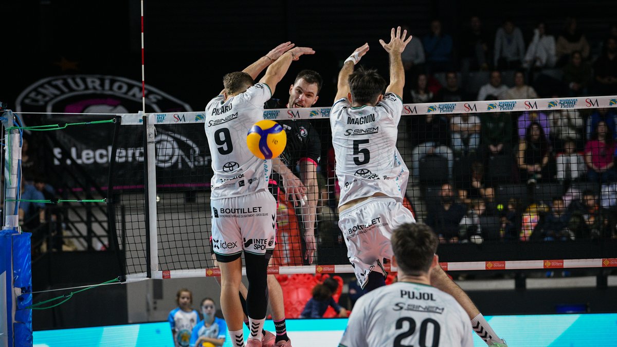 Volley-ball – SpikeLigue : la victorieuse campagne des Centurions face à Poitiers à l’Arena