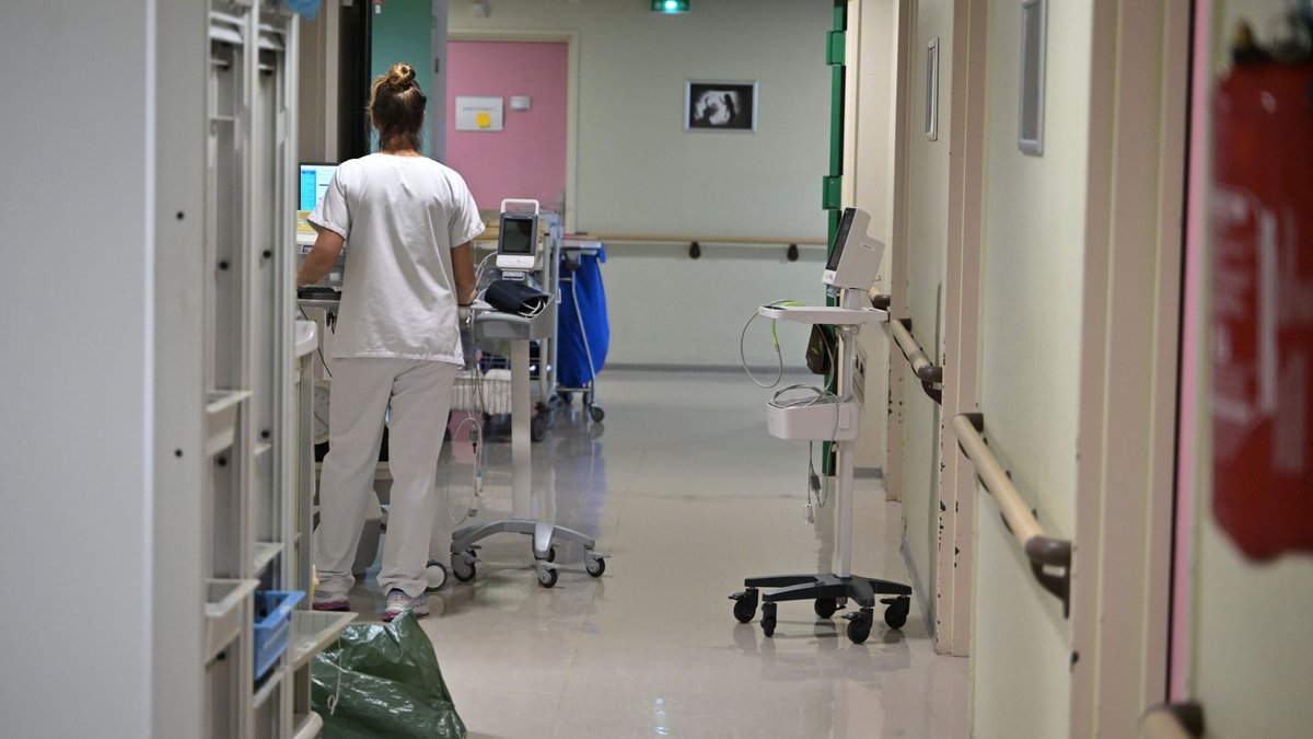 Admise pour des maux de ventre, elle meurt trois jours plus tard : un chirurgien jugé pour un diagnostic contesté