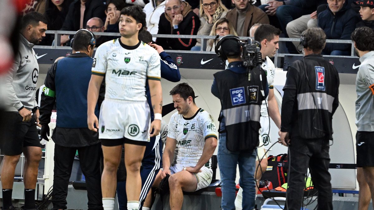 "C’est dur pour lui" : un joueur de Montauban sorti blessé lors du match contre Toulon ne rejouera plus de la saison