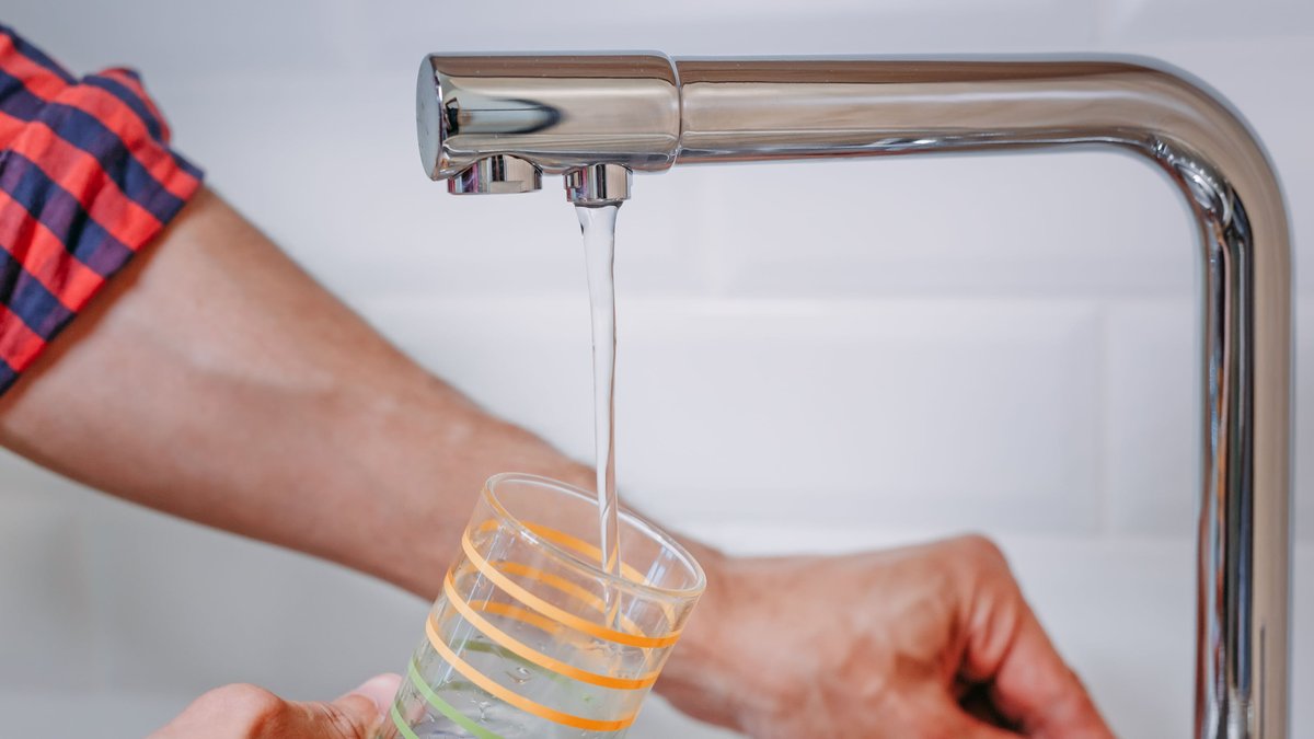Une contamination record relevée dans le Gard : qu’est-ce que le TFA, ce polluant éternel omniprésent dans l’eau du robinet partout en France