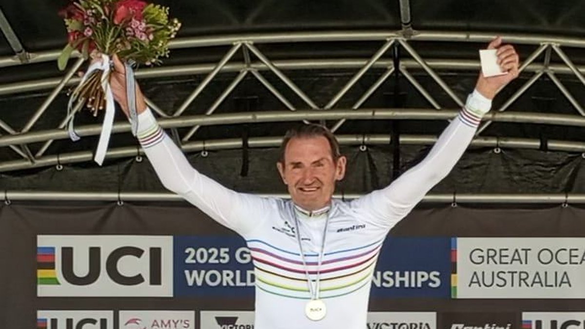 À 85 ans, Marcel Eve continue de décrocher des titres mondiaux et d’établir des records avec son vélo