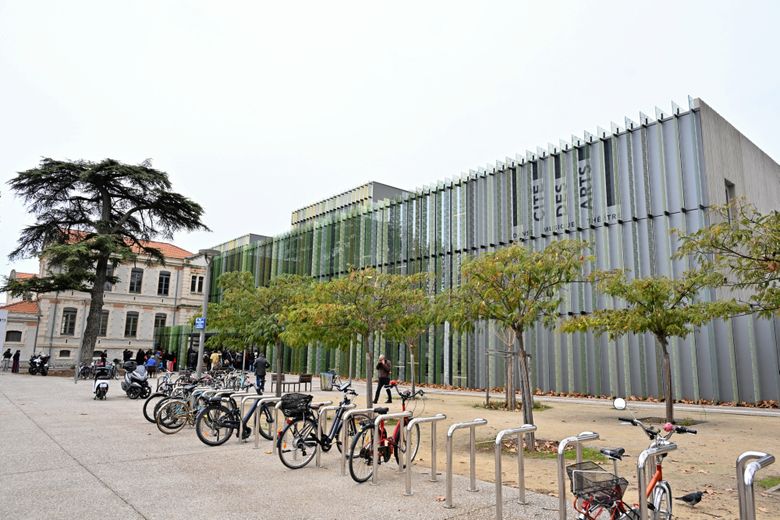 La première médiathèque en France a être intégrée dans un conservatoire.