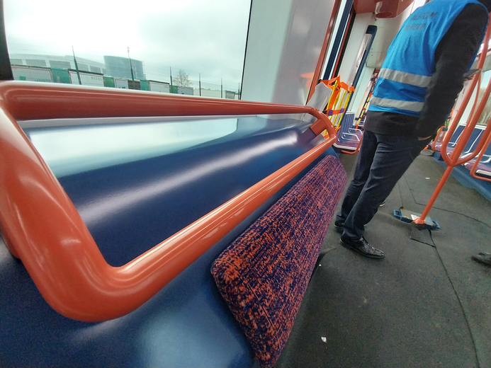 Des barres pour s’appuyer seront également disponibles.