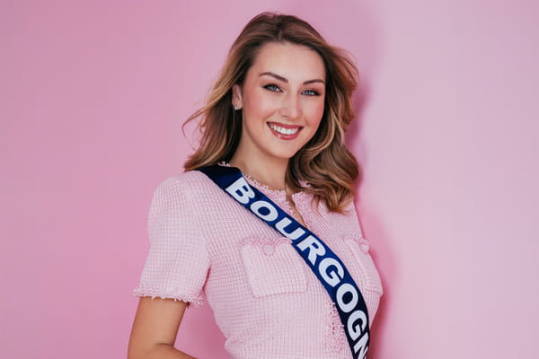 Les portraits des candidates : Miss Bourgogne, Charlène Laurin - Miss France 2026 © Les portraits des candidates : Miss Bourgogne, Charlène Laurin - Miss France 2026 ©