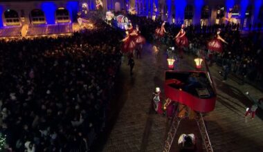 défilé de chars et parade féerique pour célébrer Saint-Nicolas à Nancy