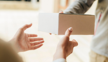 Elle fait livrer des fruits empoisonnés à des adolescentes pour se venger de son amant : une femme recherchée par Interpol pour meurtre