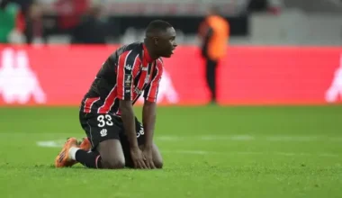 Nice s'enfonce dans la crise, Auxerre laisse la dernière place à Metz