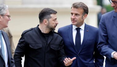REPLAY. Guerre en Ukraine : "Le principal problème est la convergence" avec les Américains affirme Emmanuel Macron
