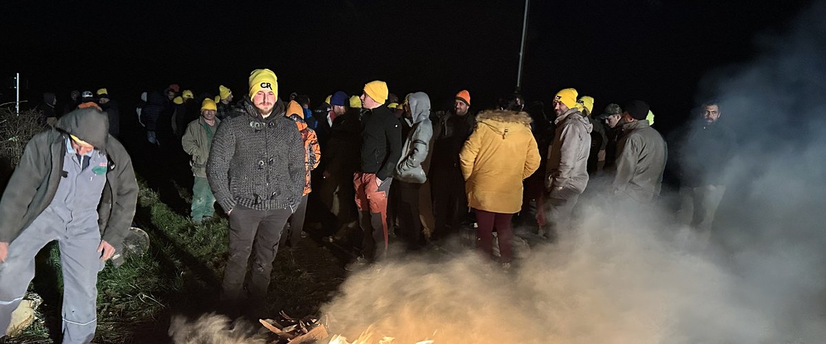 Premier cas de dermatose nodulaire en Ariège : plus de 200 vaches doivent être abattues, des éleveurs se mobilisent pour bloquer la ferme