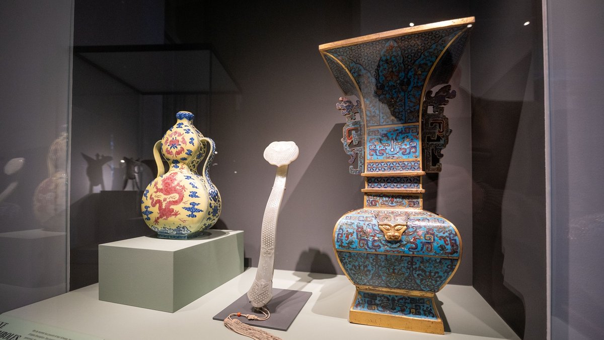 Du sceptre Qing au Bodhisattva serein : trente chefs-d’œuvre chinois réenchantent l’Hôtel de Cabrières-Sabatier d’Espeyran à Montpellier