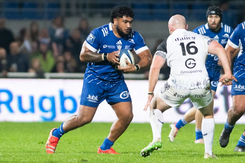 Michaël Simutoga, pilier droit de Colomiers, va le rester deux saisons supplémentaires.