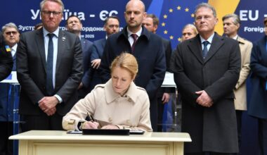 Pourquoi l’UE a décidé de geler les actifs souverains russes en Europe jusqu’à la fin de la guerre en Ukraine