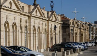 au port de Marseille, le pavillon des douanes et la consigne sanitaire en quête de renouveau
