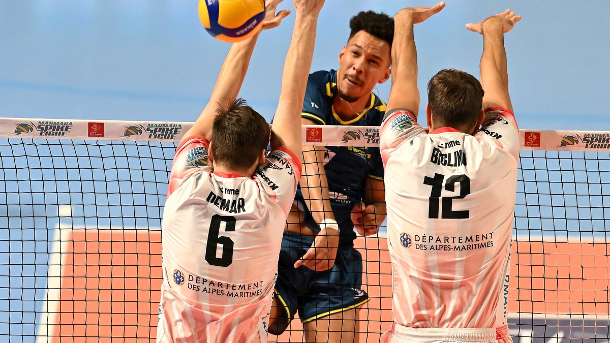 Spacer’s Volley : un sale Tours pour Toulouse, balayé chez lui par le champion de France ! Il va falloir relever la tête