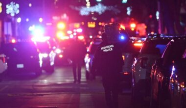 Deux morts et neuf blessés dans des tirs à l'université Brown aux Etats-Unis, le tireur toujours en fuite