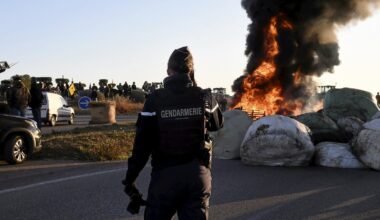 DIRECT "Une déclaration de guerre envers le monde rural" : la colère des agriculteurs mobilisés près de Montpellier