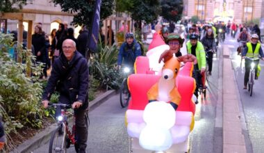 Père Noël à bicyclette et vélos enguirlandés : Vélocité fait sa parade lumineuse à Montpellier