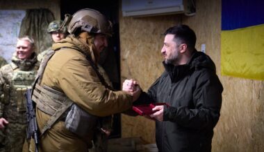 REPLAY. Guerre en Ukraine : les pourparlers entre Zelensky et les émissaires américains sont terminés et reprendront demain