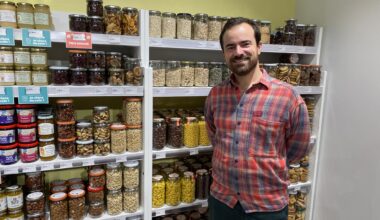 Un supermarché "tout nu", ou "sans emballage" ouvre à Rennes