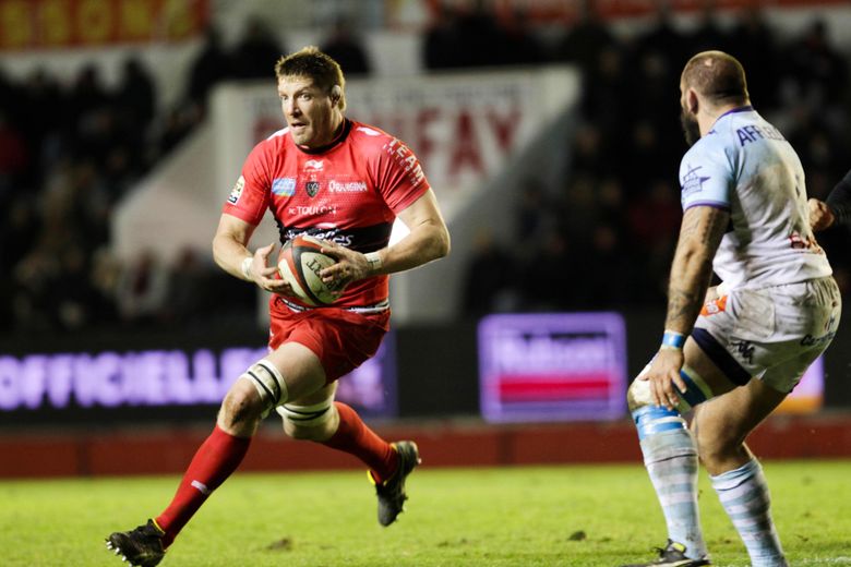 Bakkies Botha débarque en France en traînant la patte, au sens propre.