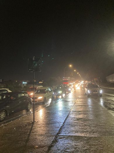 Bouchon énorme au km Delta.