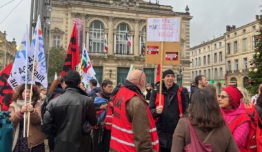 "On est maltraités depuis 20 ans" : les AESH et AED dénoncent des conditions de travail dégradées à Montpellier