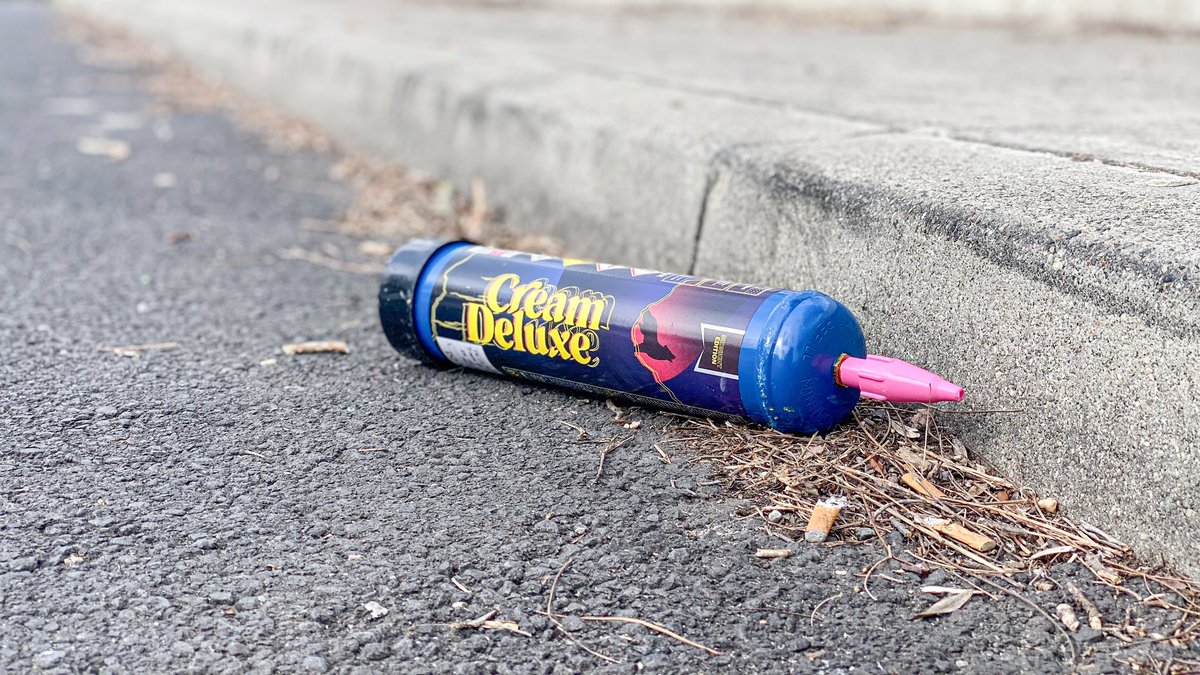 "Une grosse bonbonne de protoxyde d’azote sur les genoux" : un conducteur, ivre, arrêté après avoir grillé un feu rouge à Montpellier