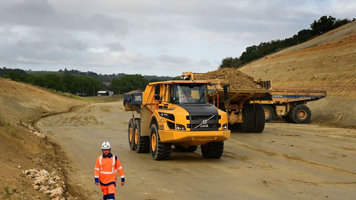 Autoroute A69 : coup de tonnerre, le parquet de Toulouse demande la suspension du chantier