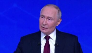 rencontre avec la jeunesse russe pro-Poutine