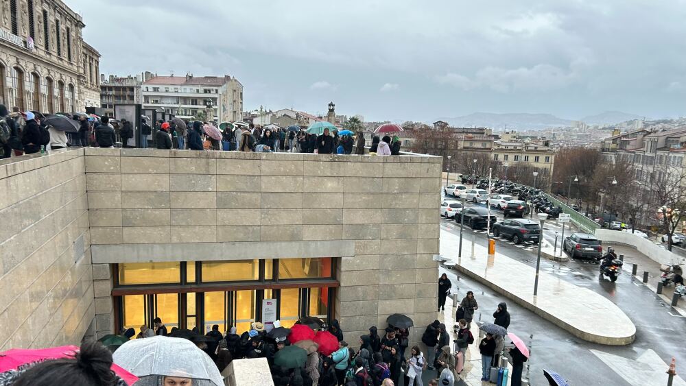 Des trains toujours retardés en gare Saint-Charles à Marseille après une 2e évacuation pour un bagage abandonné