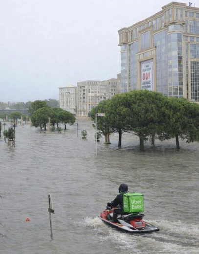 Une livraison en jet ski…