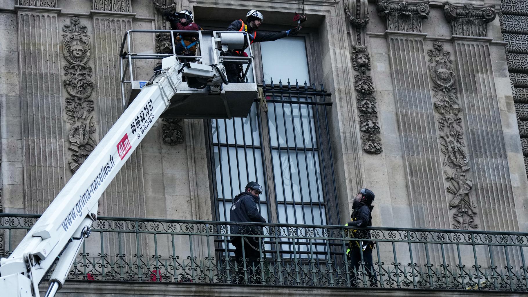 vous ne pourrez plus prendre cette photo du musée, très prisée des touristes après le vol des bijoux