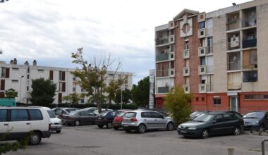 "Nous ne sommes pas des bobos à vélo, nous avons besoin de places de parking" : les habitants de la Paillade inquiets