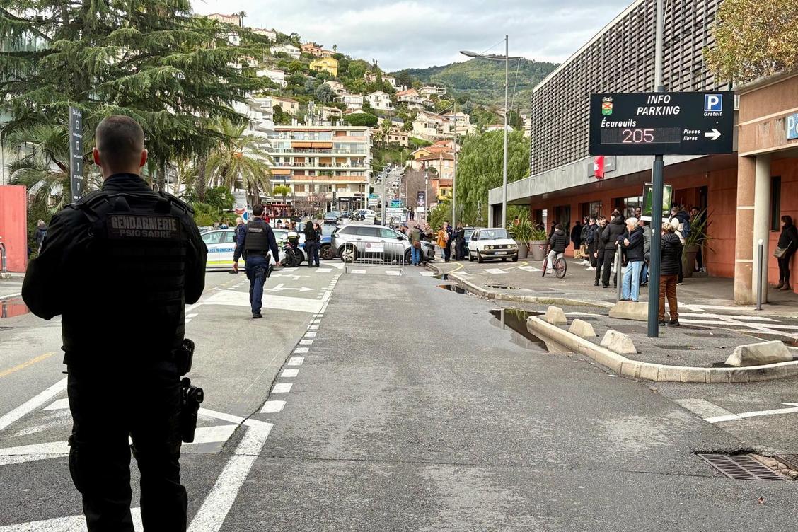 1.000 euros d’amende pour une fausse alerte à la bombe lancée par un homme agacé par les contrôles de sécurité dans un marché de noël azuréen