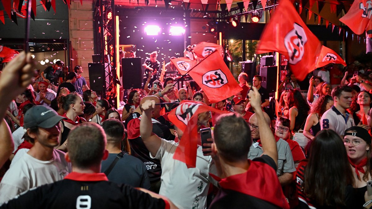 "Faire la fête jusqu’au bout de la nuit" : le Stade Toulousain fête le passage à 2026 avec un banquet XXL et une soirée à thème