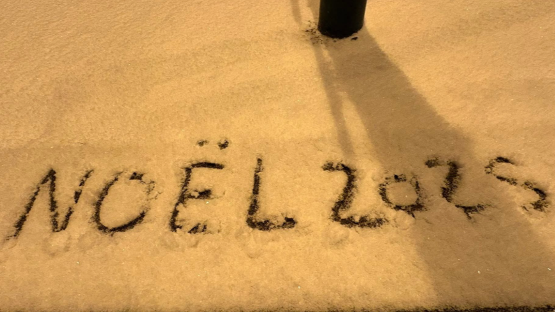 De la neige est tombée dans ces régions de France durant la nuit de Noël : « rare et magique »