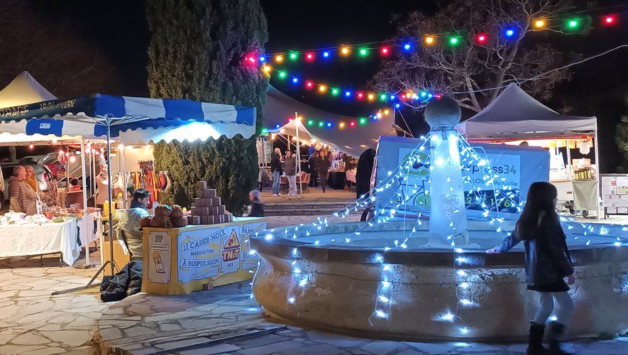 Un petit marché convivial et gourmand.