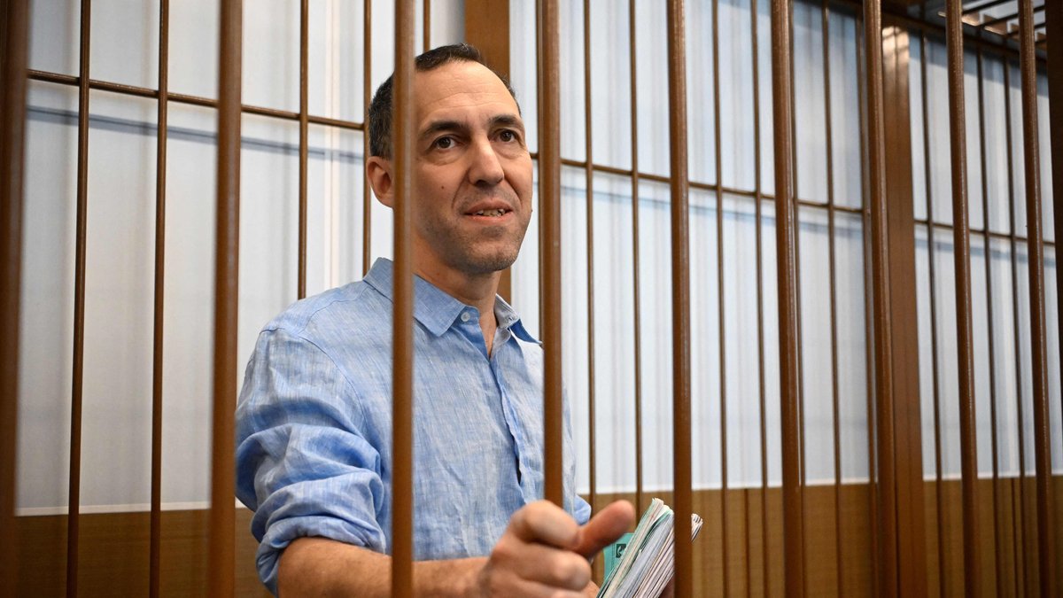 Russie : il est emprisonné par Moscou depuis juin 2024, le Kremlin a fait une "proposition" à la France concernant Laurent Vinatier