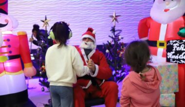 Des enfants gâtés par le Noël solidaire d’Espace Renaissance