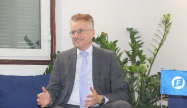 Un ouvrage stratégique pour le 50e anniversaire des relations Vietnam