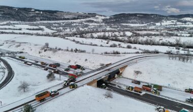 "On repart en action dès demain" : les agriculteurs aveyronnais projettent une nouvelle opération de blocage
