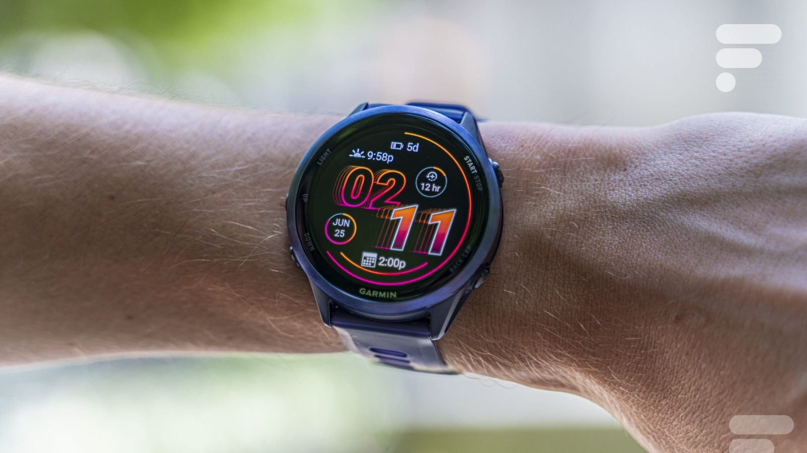 première baisse de prix pour cette smartwatch de 2025