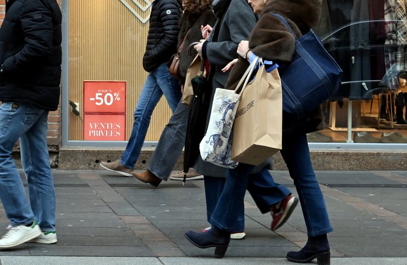 De nombreux Toulousains font encore du shopping le week-end entre Noël et le Nouvel an.