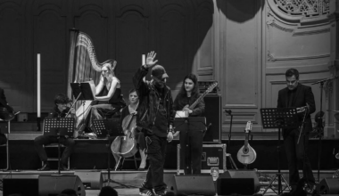 "Il laisse derrière lui le rap en PLS" : mort de Dooz Kawa, rappeur à la poésie philosophique et engagée