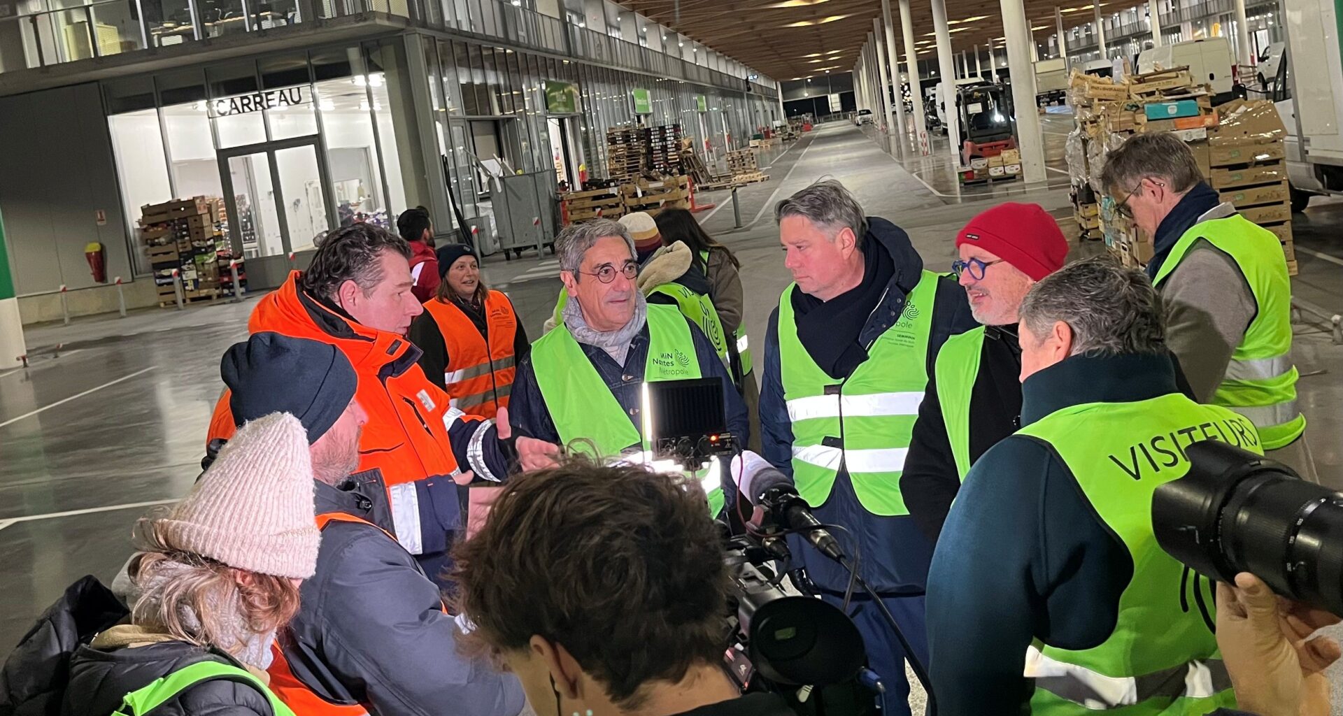 Le ministre Papin au MIN de Nantes, pour "saluer la consommation des Français à Noël"