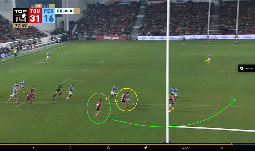 Au fil des minutes, Albornoz (cercle vert) s’est connecté avec ses partenaires comme Sinzelle (cercle jaune). Là encore, il fera le bon choix (flèche verte) en attaquant la zone de Diaby (capture d’écran LNR).