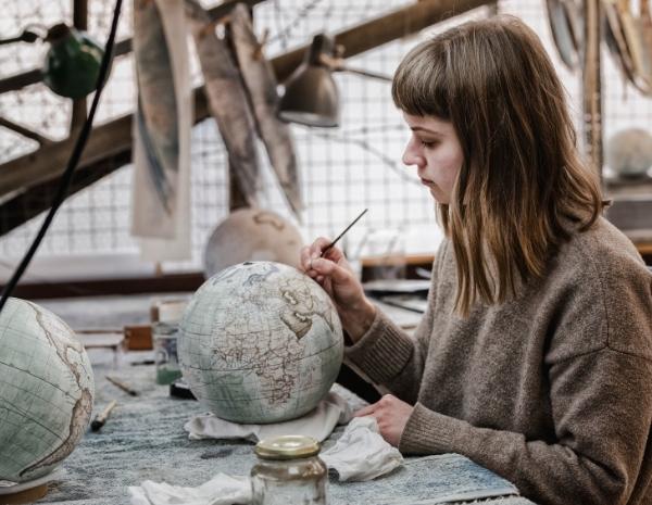 Globemakers : Cdt photographer : Guido Bollino