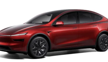 Le Tesla Model Y L 7 places arriverait en Europe d&eacute;but 2026, mais avec quelles sp&eacute;cifications&nbsp;?