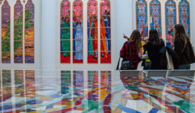 en pleine controverse, Claire Tabouret présente son projet de vitraux pour Notre-Dame de Paris