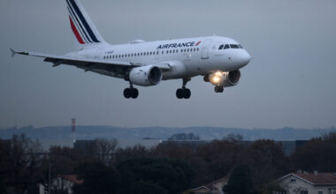 sur RTL, une passagère raconte les "pleurs" et les cris" à bord du vol Paris-Ajaccio
